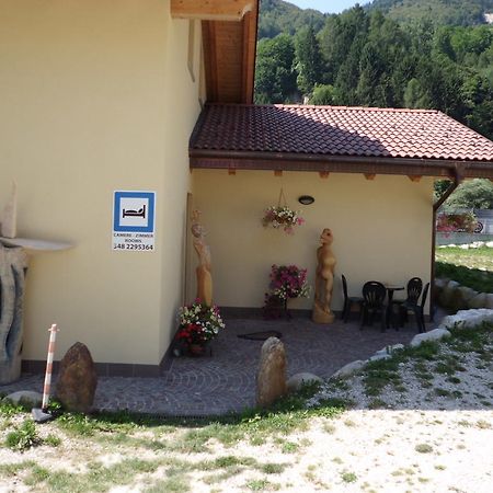 Bed and Breakfast Ai Vecchi Molini Castello Tesino Exterior foto