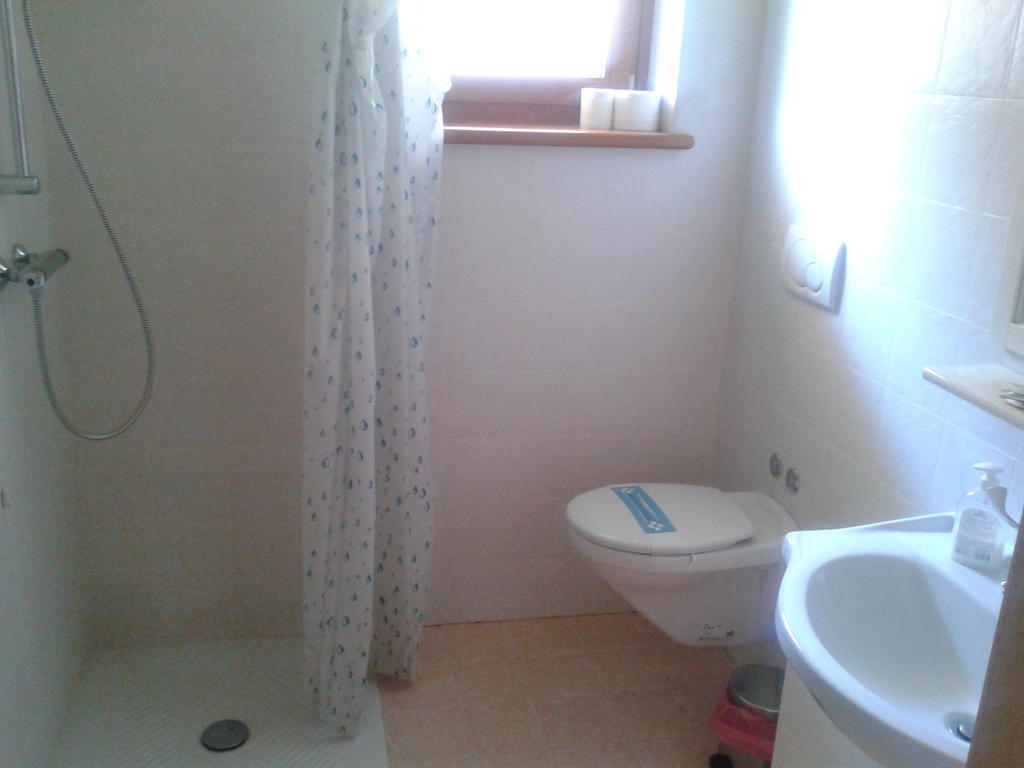 Bed and Breakfast Ai Vecchi Molini Castello Tesino Habitación foto