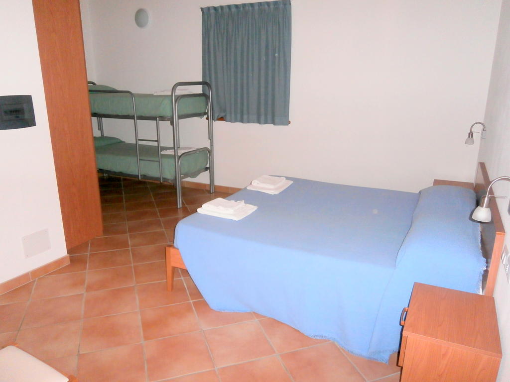 Bed and Breakfast Ai Vecchi Molini Castello Tesino Habitación foto