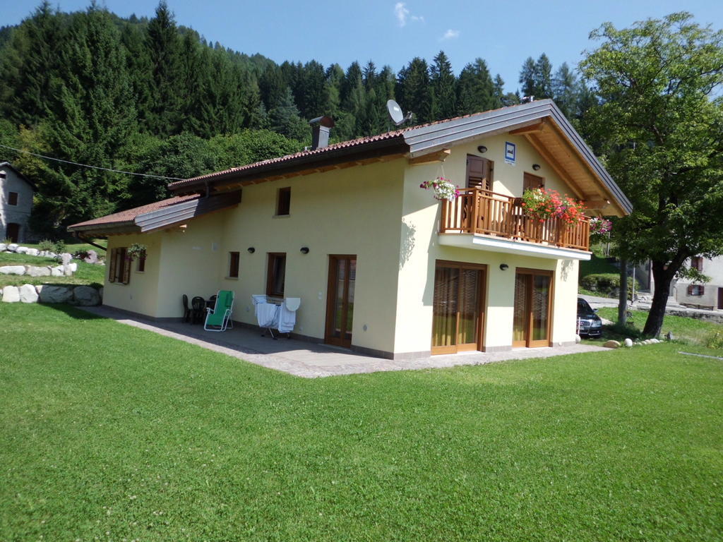 Bed and Breakfast Ai Vecchi Molini Castello Tesino Exterior foto